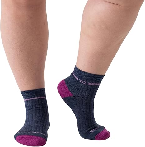 Wide Open 9501 Womens 1/4 Sock